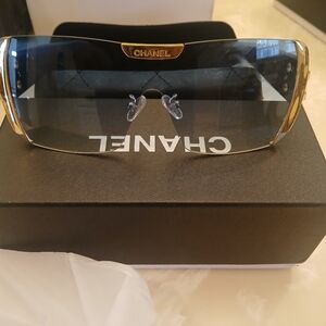 Blue Tint Club Style Sunglasses